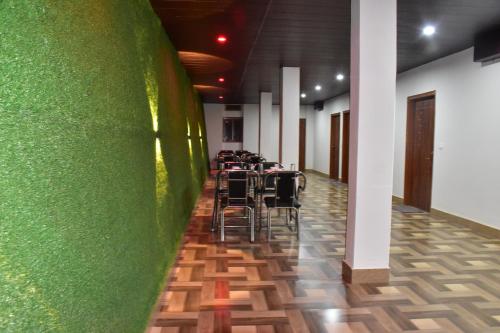 Εστιατόριο ή άλλο μέρος για φαγητό στο Kasauli Evergreen Homestay by Splendid Hotels