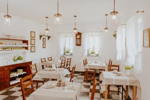 Restaurace v ubytování Kosbor Panzió