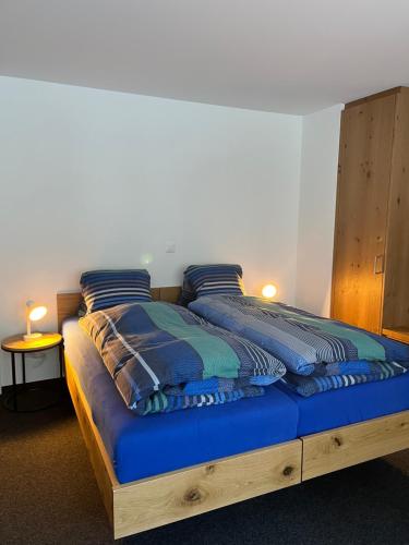 Adular Saas-Fee
