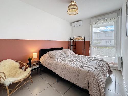 Superbe Appart 2ch, clim, terrasse, pkg, wifi, tv