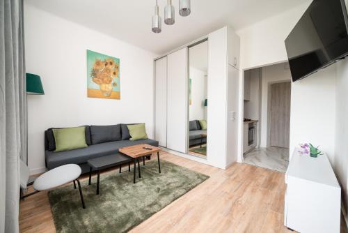 Marszałkowska City Centre Apartment by BookingHost
