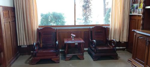 Χώρος καθιστικού στο RatanakCity hotel