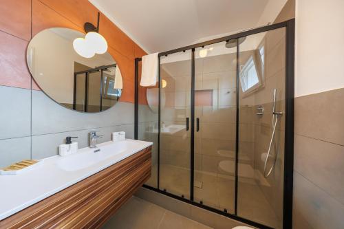 Exclusive Spaccanapoli Penthouse-Terrace with Lift By HouseinNaples photo 7