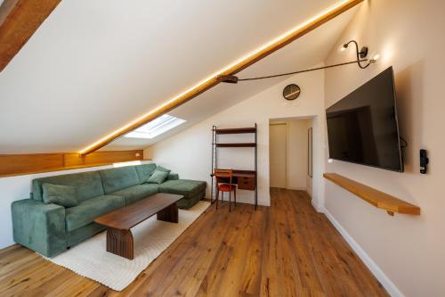 Exclusive Spaccanapoli Penthouse-Terrace with Lift By HouseinNaples photo 6