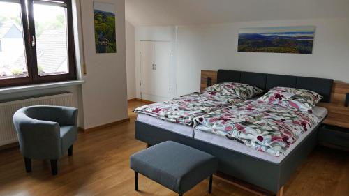 Postel nebo postele na pokoji v ubytování Ferienwohnung Hirtenberg