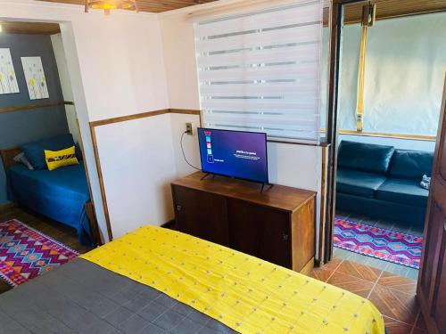 Una cama o camas en una habitación de Talca-Maule