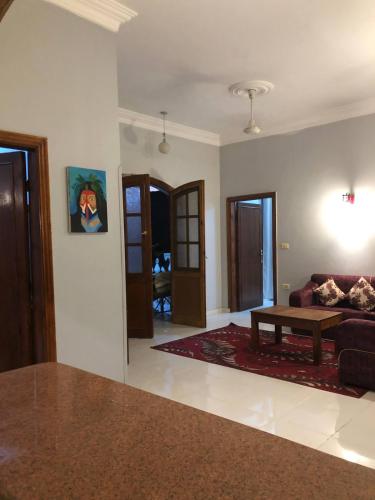 Golden Nile Corniche Apartment