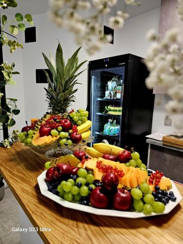 Comida en o cerca de este apartamento