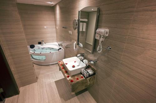 Bagno di Helat Hotel
