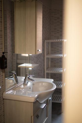 GioiApartment - B&B Scalo Romana Villaggio