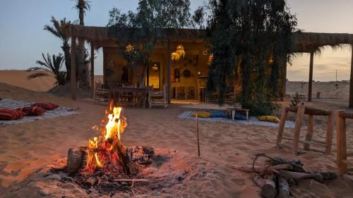 Φωτογραφία από το άλμπουμ του SaharaTime Camp σε Adrouine