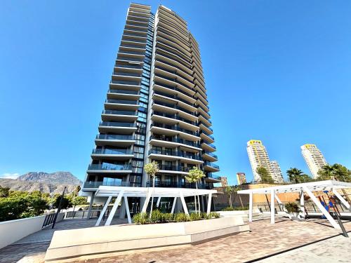 SAKURA LUXURY Poniente Beach