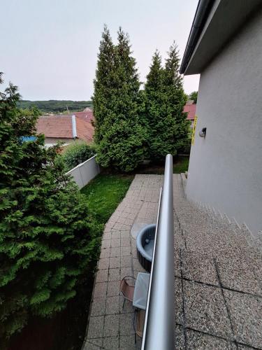 Zahrada ubytování Apartmány EMMA