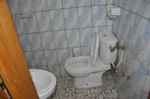 Fotografie z fotogalerie ubytování VICTOR & VICTORY GUEST HOUSE DAMAS-RAIL OBOBOGO Source v destinaci Yaoundé