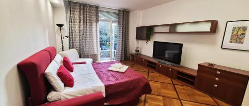 Ponale 52 bright studio