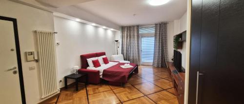 Ponale 52 bright studio