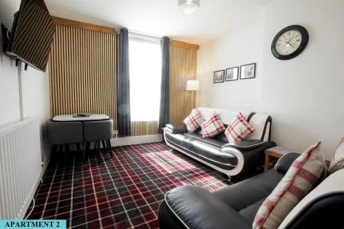 St Luke's 2 photo 7