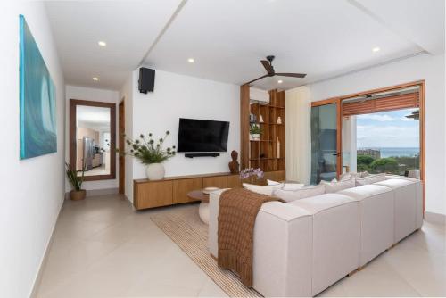 Μια τηλεόραση ή/και κέντρο ψυχαγωγίας στο Salty Living - Tamarindo Hills