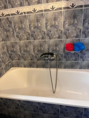 Bilik mandi di Fusha Apartment