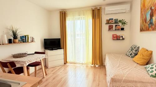 Studio douillet, Balaruc les bains, à deux pas de la cure et de la plage