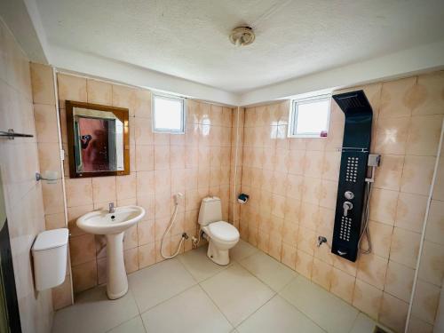 Un baño de Wanamal Lake Front Yala