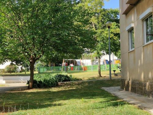 Comfortable beach flat at São Pedro do Estoril