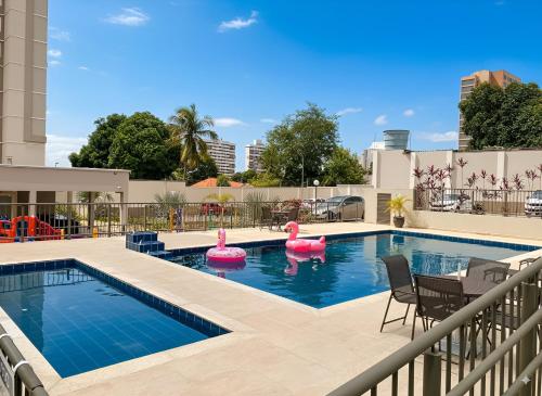 Kolam renang di atau dekat dengan Apartamento pertinho da praia, ótima localização!
