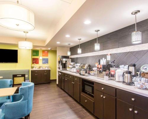 Afbeelding uit fotogalerij van Comfort Suites Cookeville in Cookeville