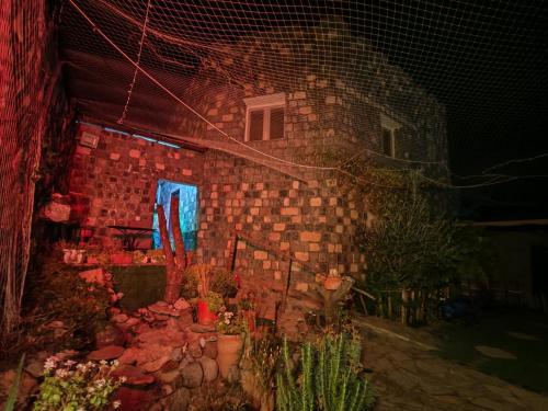 Zahrada ubytování Al Jabal Alakhdar Bayt alhagar residance الجبل الأخضر بيت الحجر شاليه