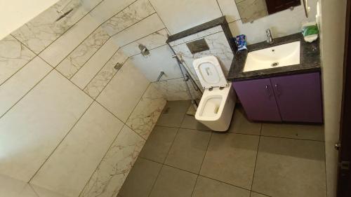 Koupelna v ubytování Dolmens castle