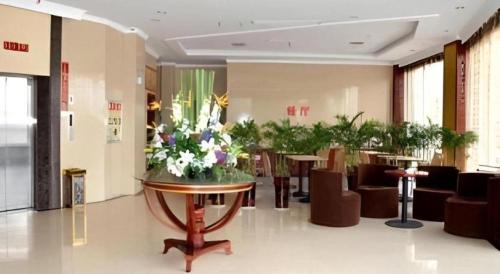 Fotografie z fotogalerie ubytování GreenTree Inn Jiaxing Tongxiang Tudian Express Hotel v destinaci Ťia-sing