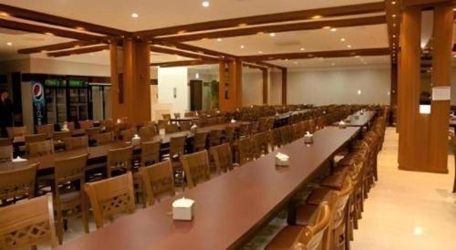 Ресторан / где поесть в Richell Hotel