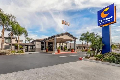 Comfort Inn & Suites San Bernardino in San Bernardino