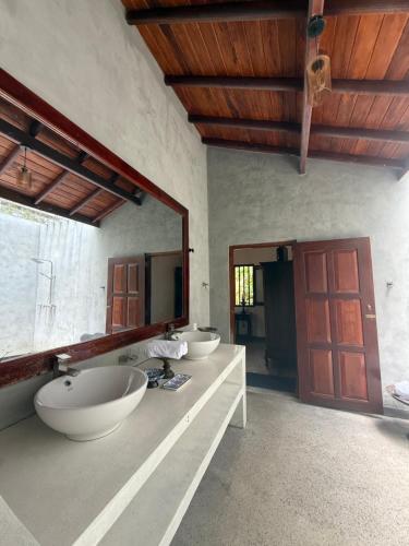 Fotografie z fotogalerie ubytování Lotus and Moon v destinaci Habaraduwa Central