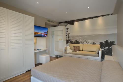 Gallery image of Embassy Hotel & Spa in Cattolica