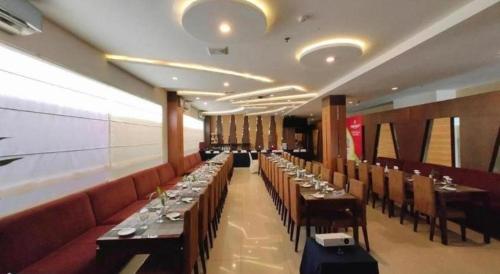Гостиная зона в Jelita Bandara Hotel Airport