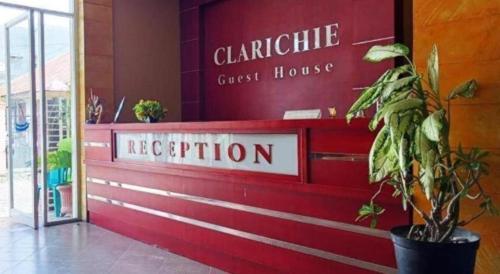 El vestíbulo o zona de recepción de SPOT ON 3605 Clarichie Guest House