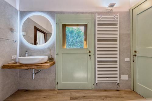 Et badeværelse på Villa Country Mansion 8500SquareFeet