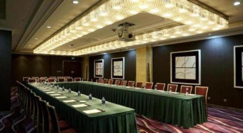 Zona business o sala conferenze di Shanxi World Trade Hotel