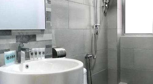 Ένα μπάνιο στο Kimal Hotel Taiping