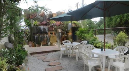 Giardino di AEROSTOP HOTEL & RESTAURANT