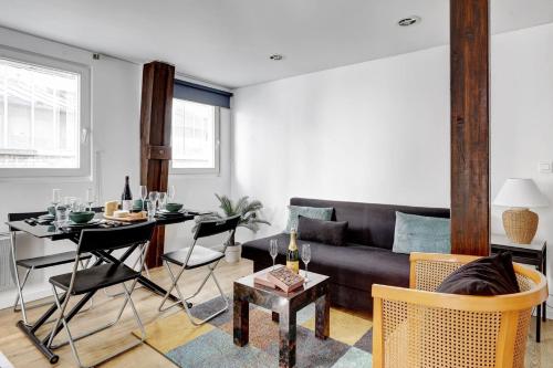 TBS 341 - Superb apartment in Paris