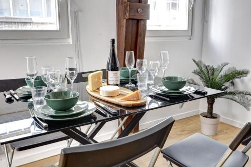 TBS 341 - Superb apartment in Paris