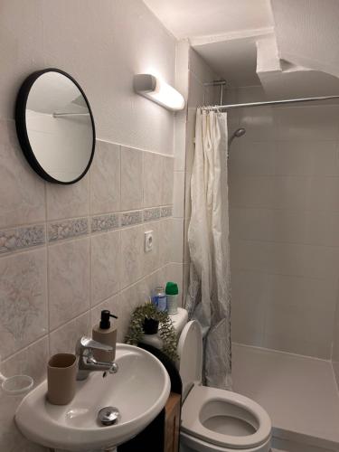 Photo de la galerie de l'établissement Two-room apartment, à Villiers-le-Bel