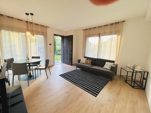Posezení v ubytování Residenza Cortemaggiore Luxury - Flexrent Immobiliare Abissinia
