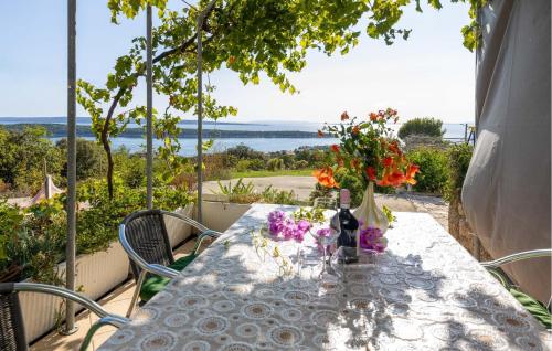 1 Bedroom Awesome Apartment In Rab