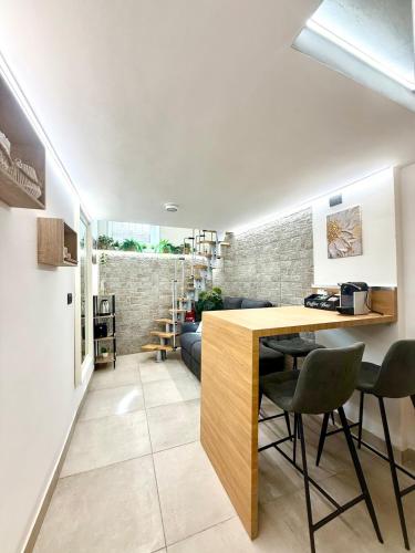 Trastevere Sweet Nook