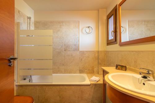 Koupelna v ubytování El Rincon del Golf III - Isla Canela Golf GRHIII112P122