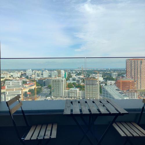 Sky Park 26th floor free parking free Wi-Fi