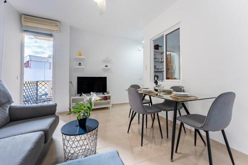 MalagaSuite Cozy 2 Bed Near Center